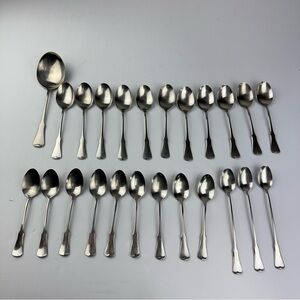 Lot Of 24 Oneida Community Stainless Spoons PATRICK HENRY.